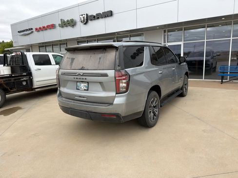Used 2024 Chevrolet Tahoe Z71 w/ Luxury Package AWD/4WD image 9