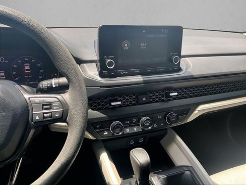 Used 2024 Honda Accord EX image 8