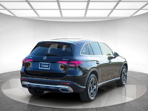 New 2026 Mercedes-Benz GLC 300 4MATIC image 4