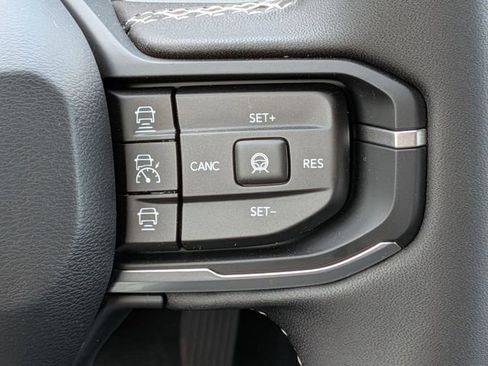 New 2026 Jeep Cherokee Laredo image 19