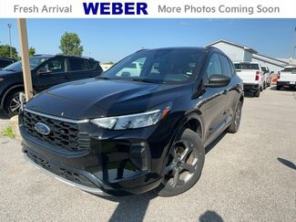 Used 2024 Ford Escape ST-Line AWD/4WD video 1