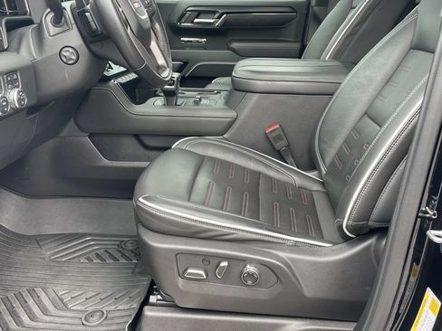 Used 2024 GMC Sierra 1500 AT4X w/ AT4X AEV Edition AWD/4WD image 19