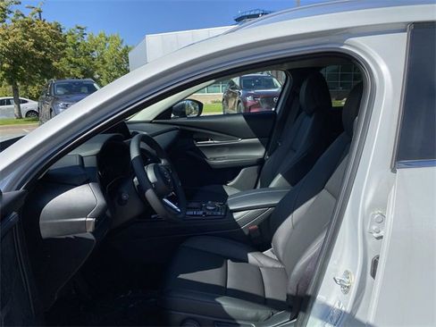 New 2025 MAZDA CX-30 AWD 2.5 S w/ Select Sport Pkg image 12