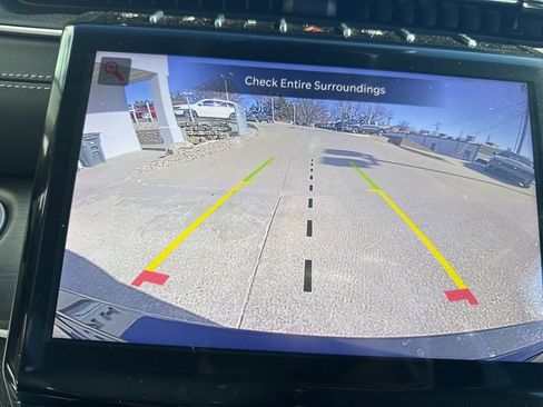 Used 2023 Jeep Grand Cherokee Limited image 20