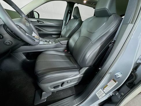 Certified 2026 INFINITI QX60 Luxe w/ Cargo Package AWD/4WD image 27