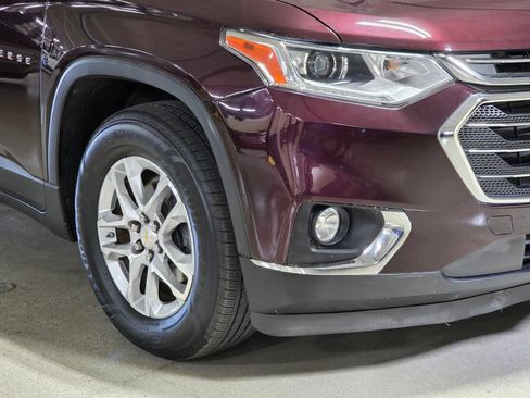 Used 2018 Chevrolet Traverse LT FWD image 10
