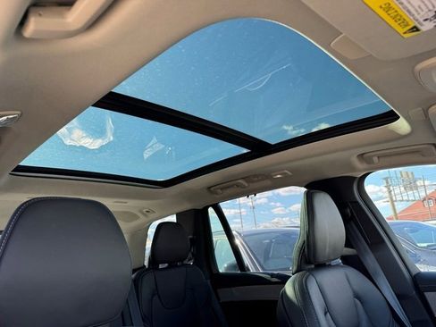 New 2025 Volvo XC90 B6 Ultra w/ Protection Package Premier image 10