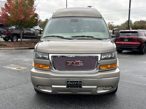 Used 2020 GMC Savana 2500 Extended w/ Enhanced Convenience Package image 5