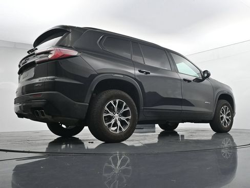 Used 2024 GMC Acadia AT4 w/ Luxury Package AWD/4WD image 23