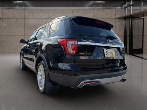 Used 2016 Ford Explorer Limited w/ Equipment Group 301A FWD image 9