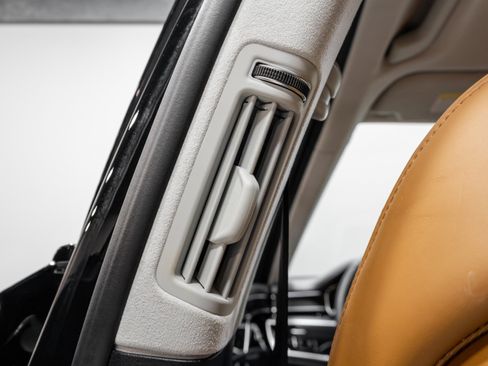 Used 2023 Audi S8 4.0T quattro image 62