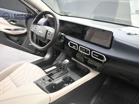 New 2026 Nissan Sentra SL FWD image 21