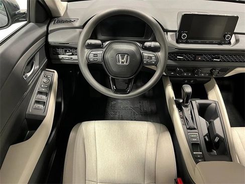 New 2025 Honda Accord SE image 16