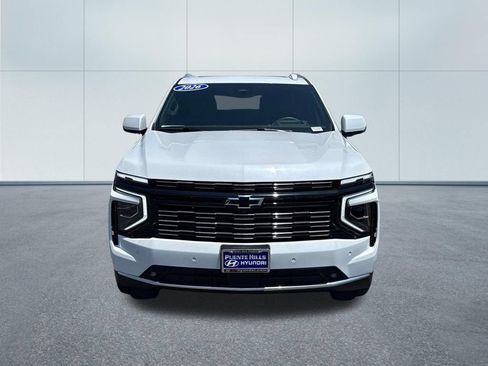 Used 2026 Chevrolet Tahoe High Country RWD image 2