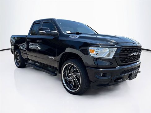 Used 2022 RAM 1500 Big Horn AWD/4WD image 32