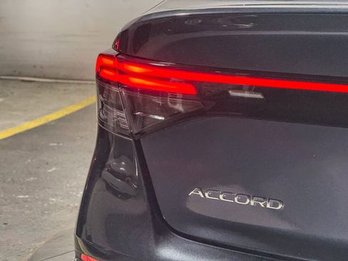 Used 2023 Honda Accord LX image 11