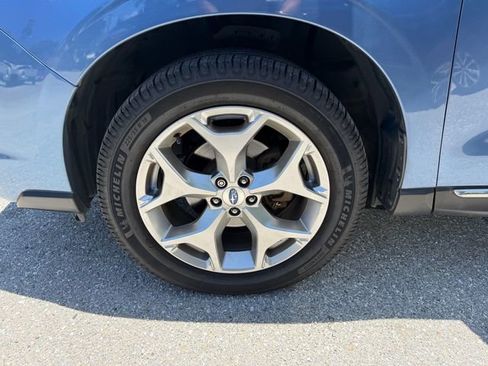 Used 2018 Subaru Forester 2.5i Touring AWD/4WD image 4