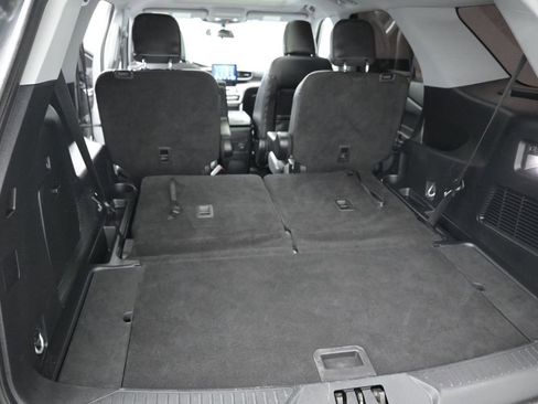 Certified 2023 Ford Explorer XLT w/ Equipment Group 202A RWD image 10
