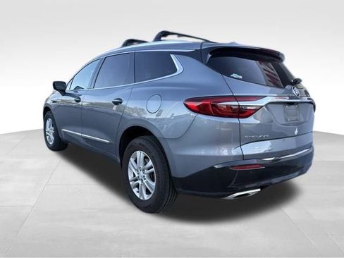 Used 2021 Buick Enclave Essence w/ Sound and Sites Package image 8