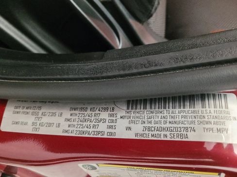 Used 2016 FIAT 500L Trekking FWD image 33
