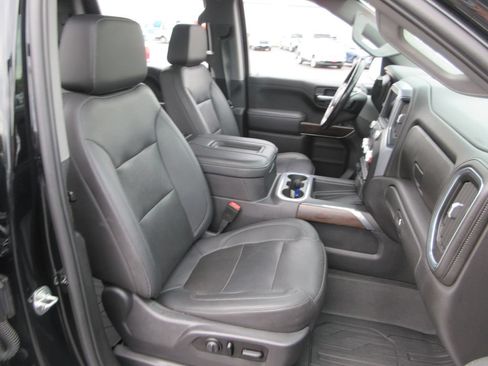 Used 2021 GMC Sierra 1500 SLT w/ SLT Premium Plus Package AWD/4WD image 24