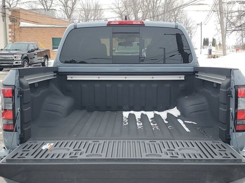 New 2026 Nissan Frontier SV image 7