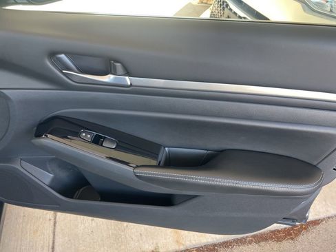 Certified 2023 Nissan Altima 2.5 SV image 22