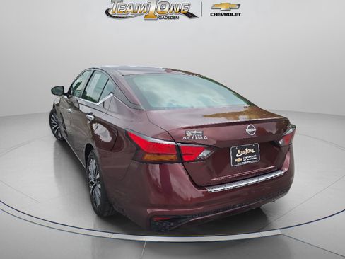 Used 2023 Nissan Altima 2.5 SV FWD image 6