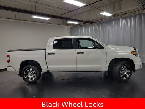 Used 2021 Toyota Tundra SR5 w/ SX Package RWD image 9