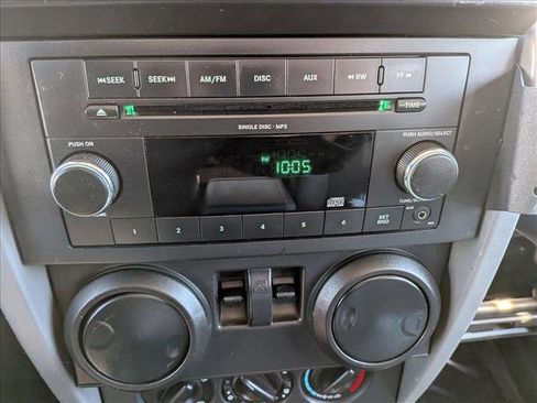 Used 2009 Jeep Wrangler X image 11