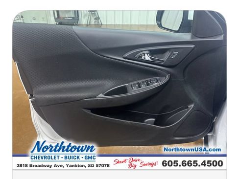 Used 2024 Chevrolet Malibu LT FWD image 10