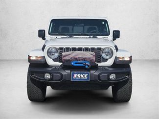 Used 2025 Jeep Gladiator Sport AWD/4WD video 2