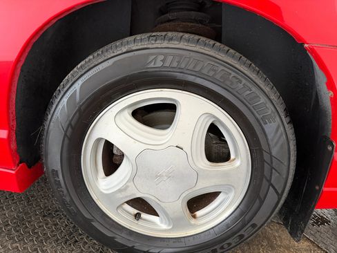 Used 2001 Chevrolet Monte Carlo SS FWD image 34