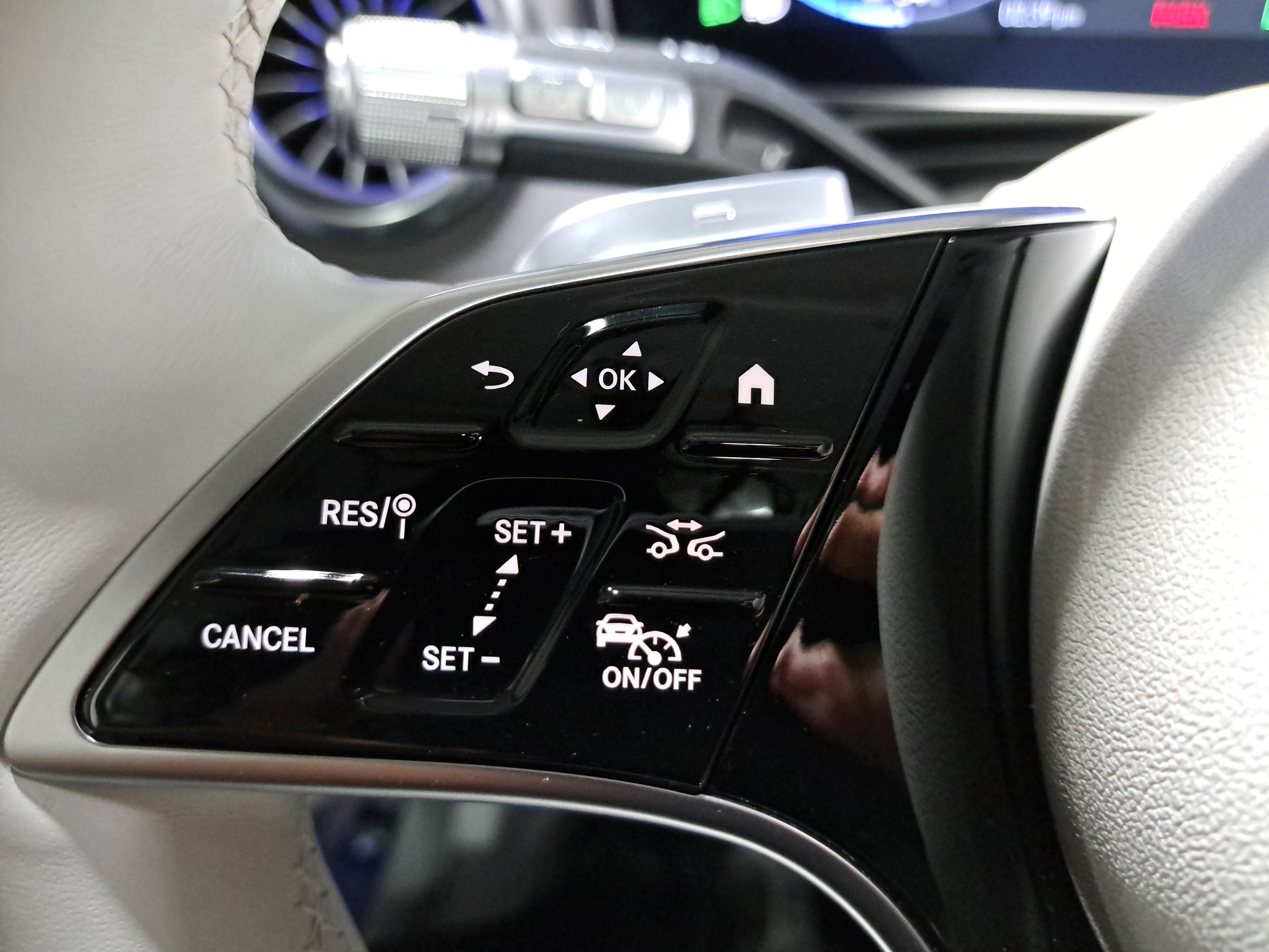 Certified 2023 Mercedes-Benz EQS 450+ SUV image 20