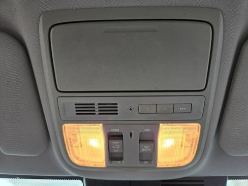 Used 2022 Honda CR-V EX-L image 27