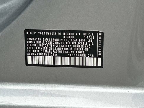 Used 2024 Volkswagen Jetta SE FWD image 9
