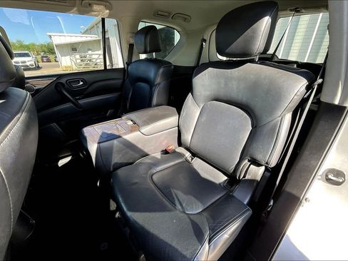 Used 2022 INFINITI QX80 Luxe AWD/4WD image 35