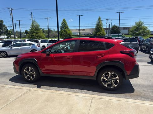 Used 2026 Subaru Crosstrek 2.5i Premium AWD/4WD image 6