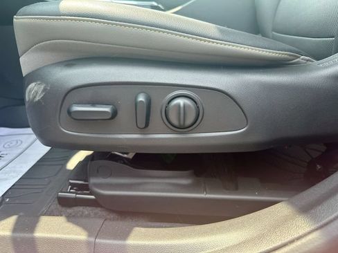Used 2024 Chevrolet Trax ACTIV w/ Driver Confidence Package FWD image 14