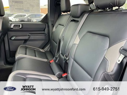 New 2026 Ford Bronco Outer Banks AWD/4WD image 18