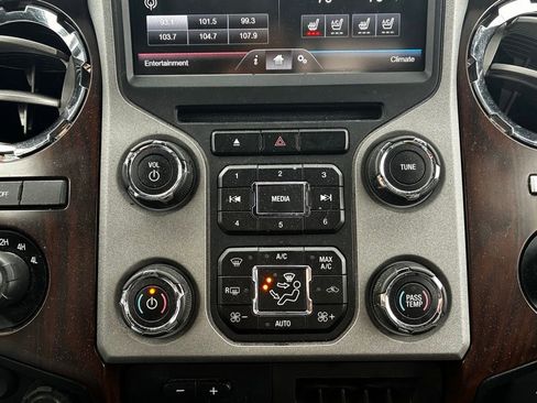 Used 2016 Ford F350 Lariat w/ Lariat Ultimate Package image 31