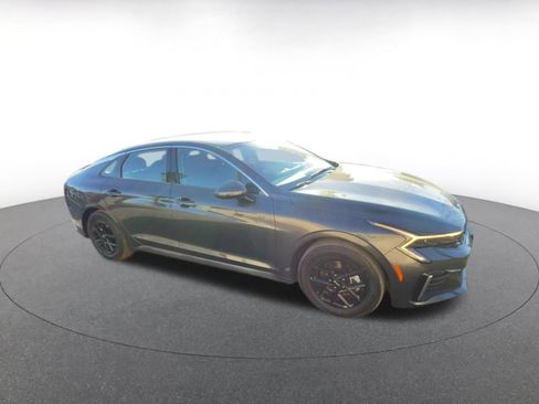 Used 2025 Kia K5 LXS image 2