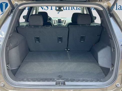 Used 2024 Chevrolet Equinox LT FWD image 10