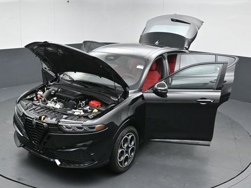 New 2026 Alfa Romeo Tonale w/ Red Premium Package AWD/4WD image 56
