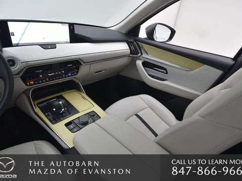 Certified 2025 MAZDA CX-90 3.3 Turbo S w/ Premium Plus AWD/4WD image 30