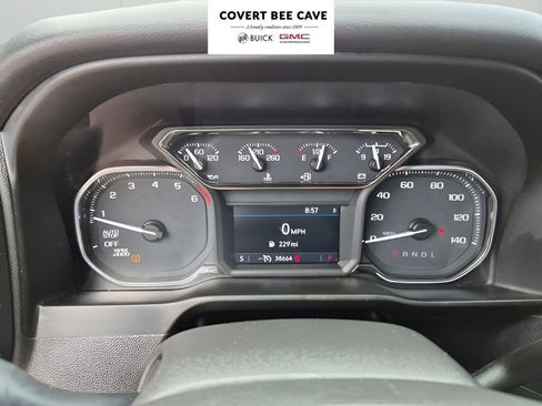 Used 2021 GMC Sierra 1500 2WD Crew Cab w/ Sierra Value Package image 38