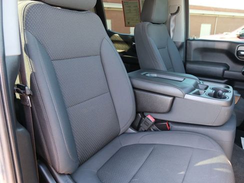 Used 2020 Chevrolet Silverado 1500 Custom w/ Custom Value Package image 28