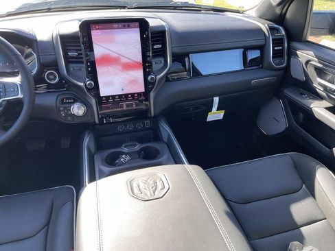 Used 2026 RAM 1500 Laramie w/ Night Edition image 15
