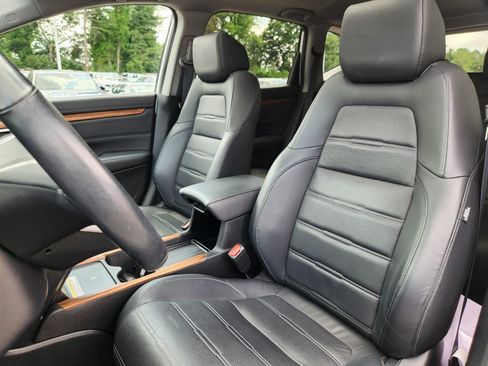 Used 2020 Honda CR-V Touring image 7