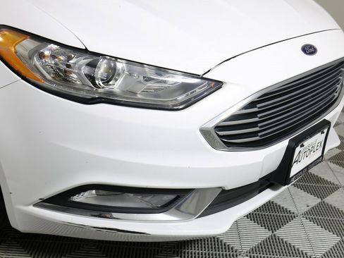 Used 2018 Ford Fusion SE w/ Equipment Group 201A image 33